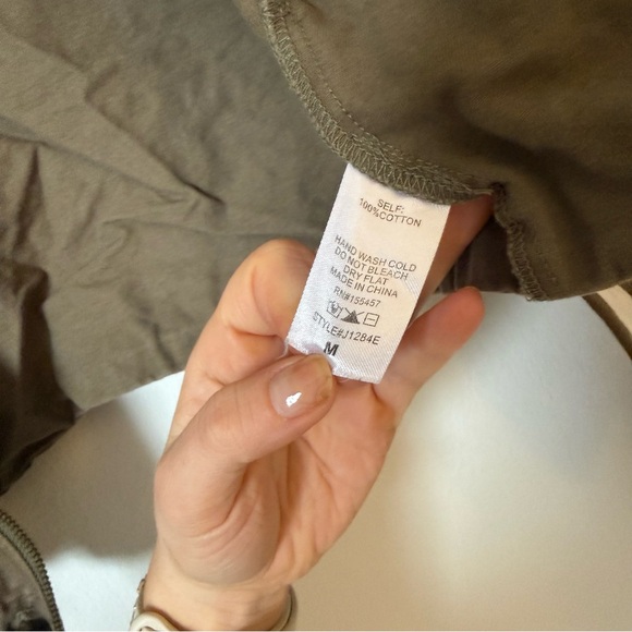 Windsor Olive Cropped Utility Jacket with Drawstring - Picture 6 of 7